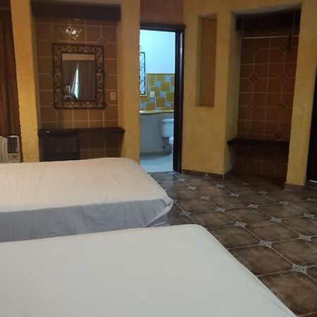 Alux Rooms Playa del Carmen Luaran gambar