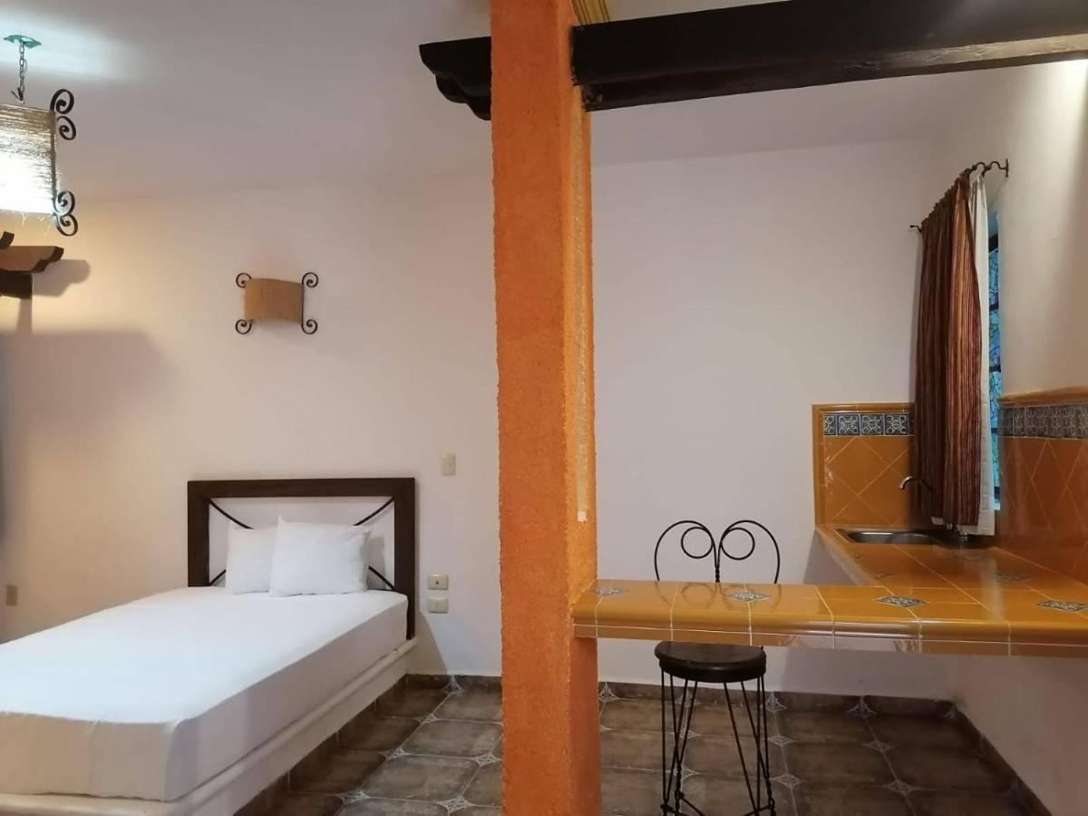 Alux Rooms Playa del Carmen Luaran gambar