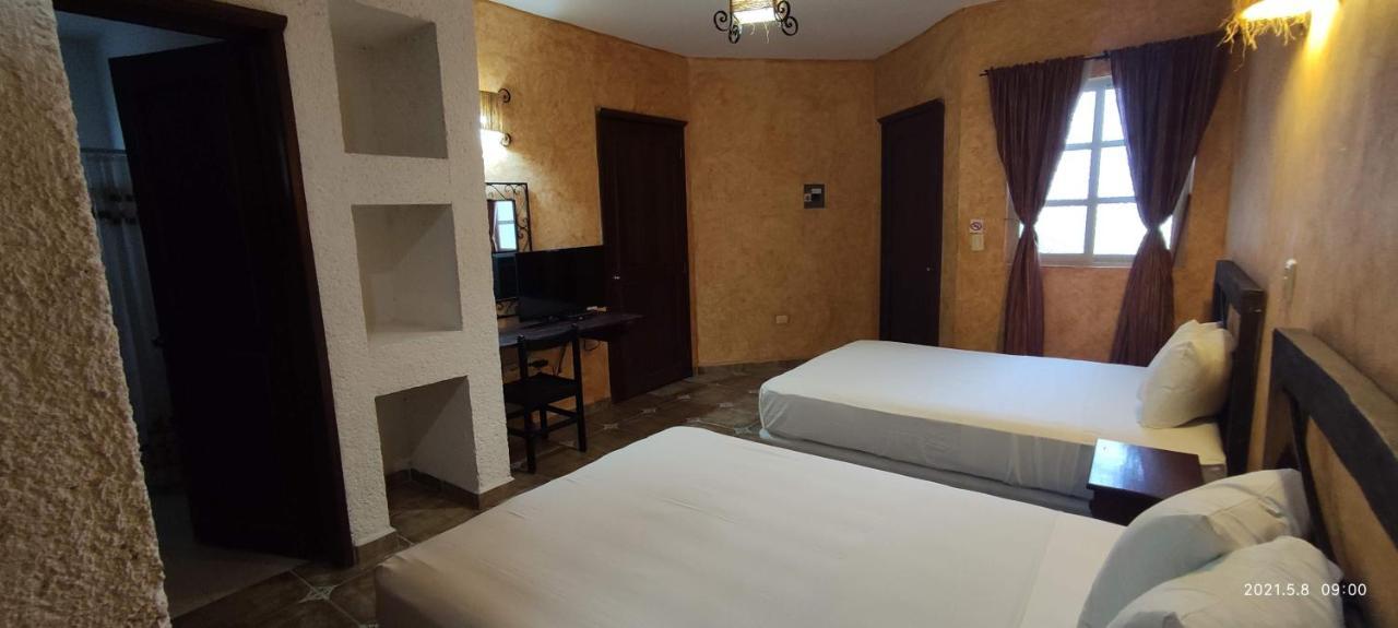 Alux Rooms Playa del Carmen Luaran gambar