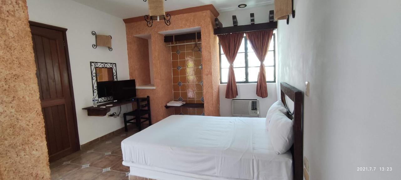 Alux Rooms Playa del Carmen Luaran gambar
