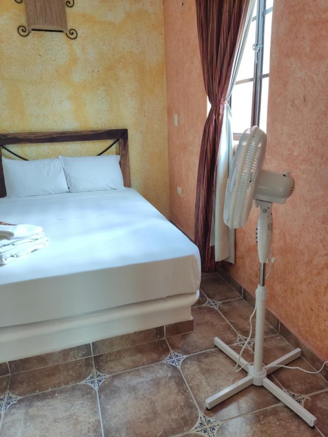 Alux Rooms Playa del Carmen Luaran gambar